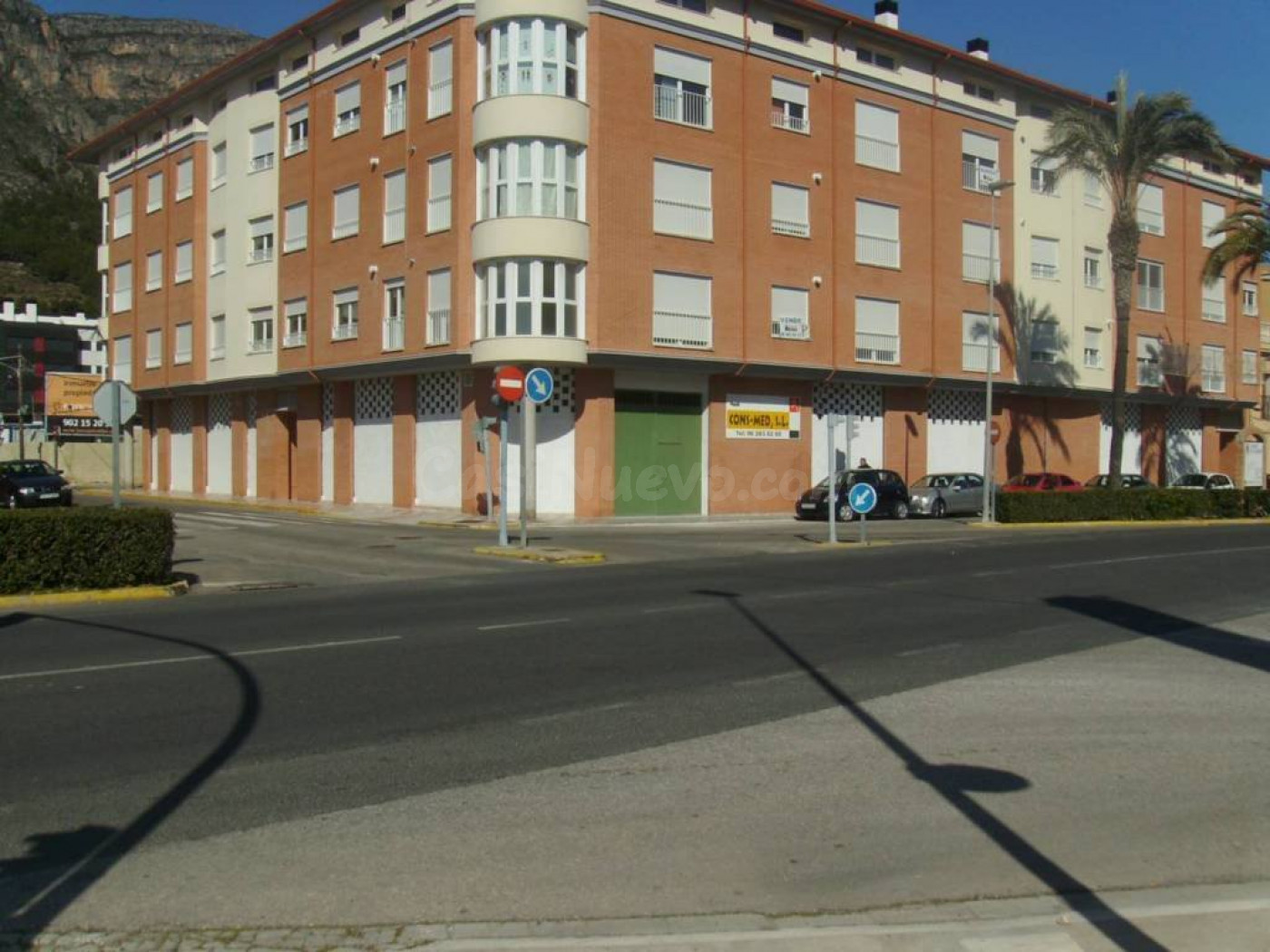 Local comercial en venta y opción de compra