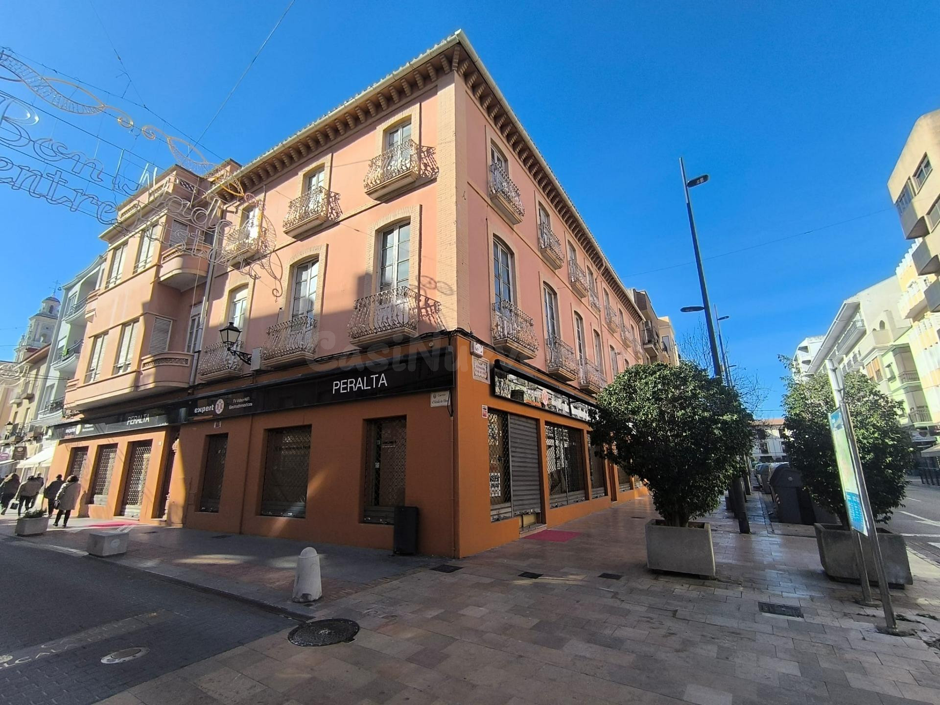 EDIFICIO EN EL CENTRO DE GANDIA (VALENCIA)