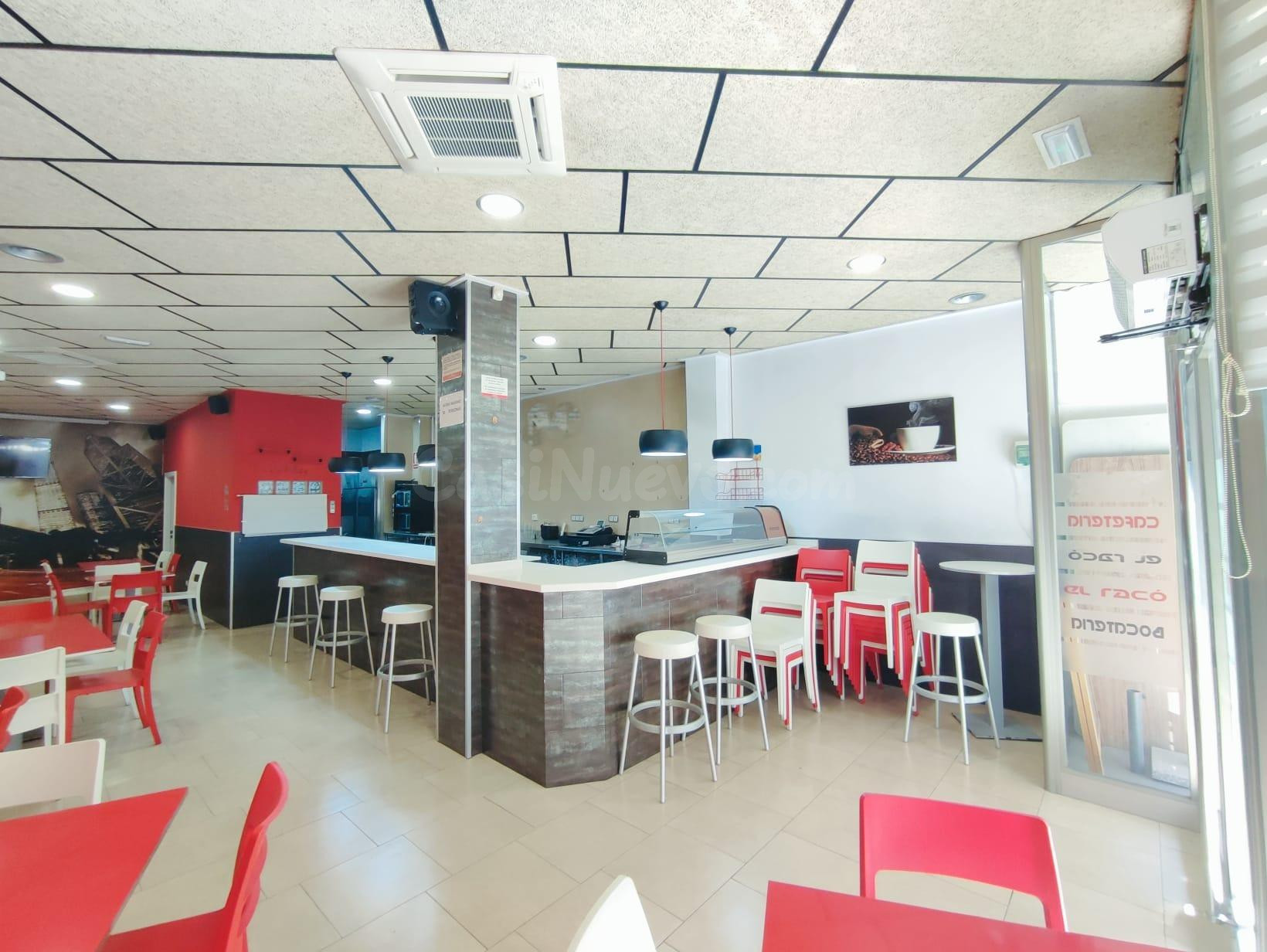 LOCAL COMERCIAL  (BAR)