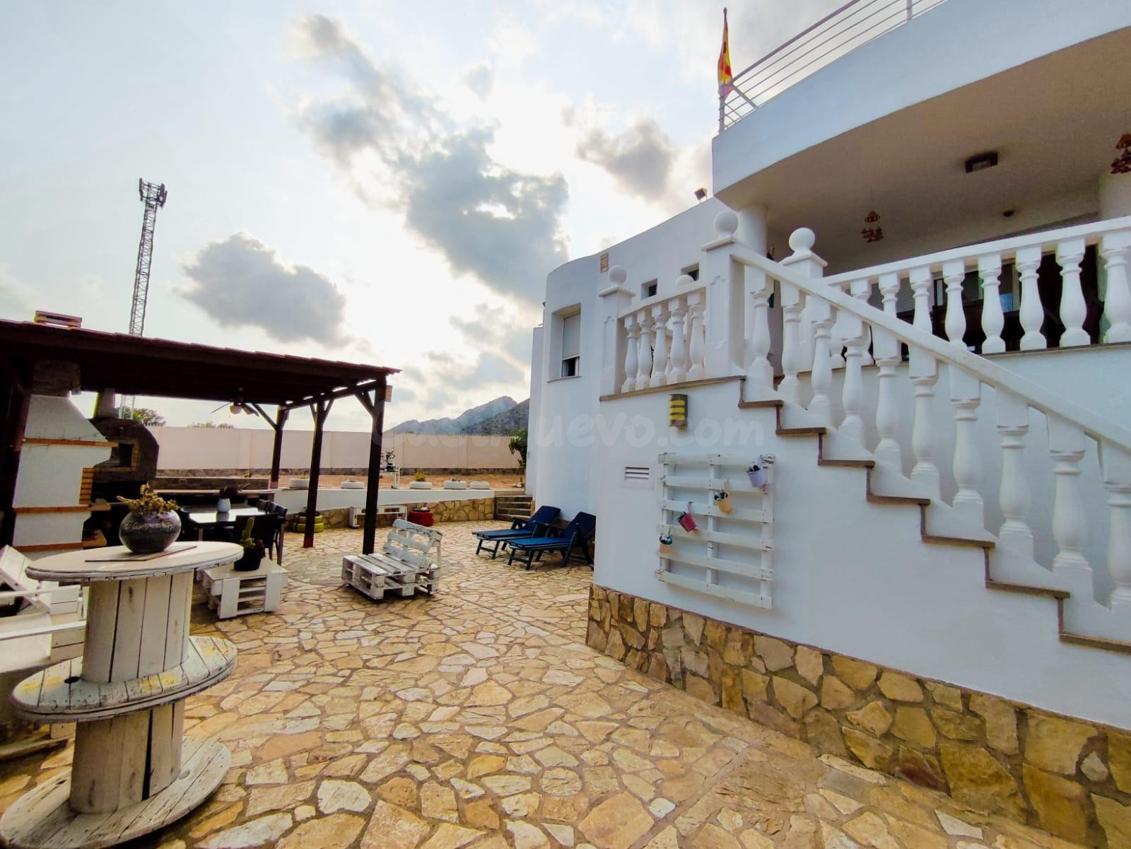 VILLA EN VENTA EN BENICASSIM - foto 2