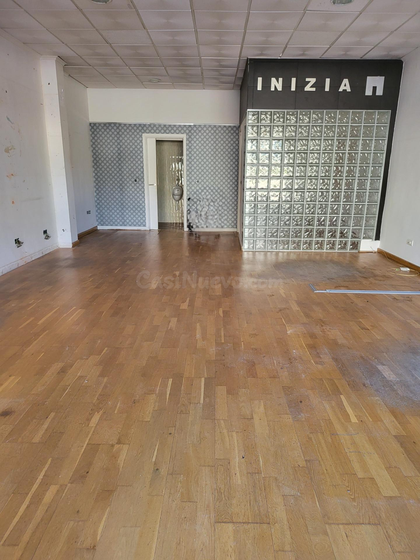 LOCAL COMERCIAL EN VENTA EN OROPESA DEL MAR