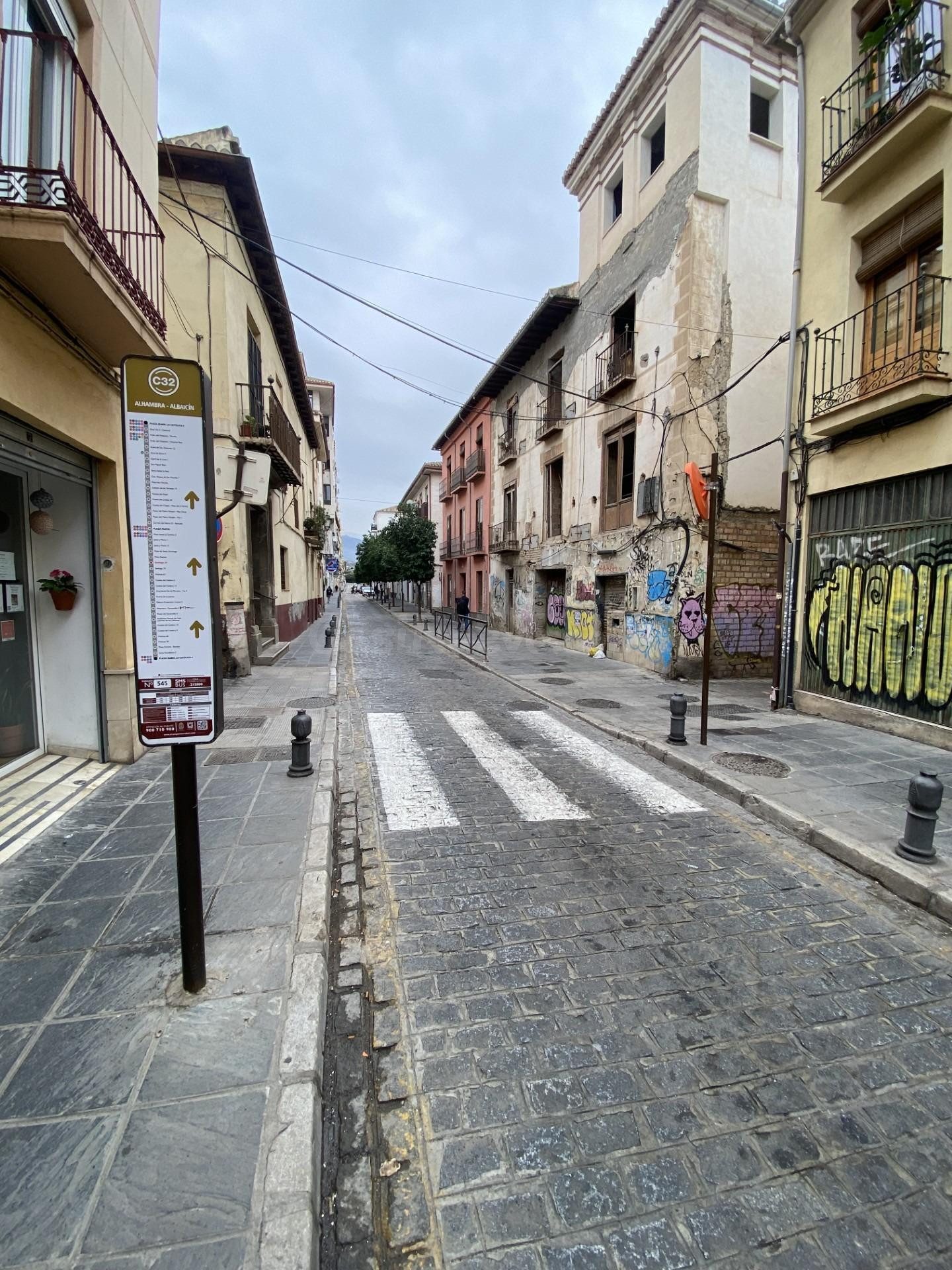PLAZA DE GARAJE EN EL BARRIO DEL REALEJO