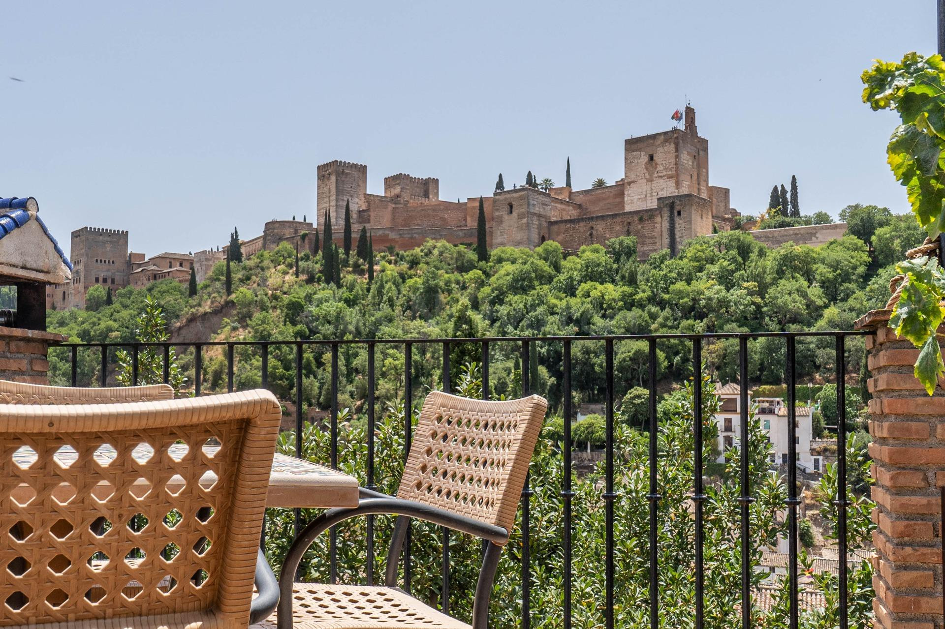 Dos maravillosas casas en el Albaicín con vistas panorámicas a la Alhambra