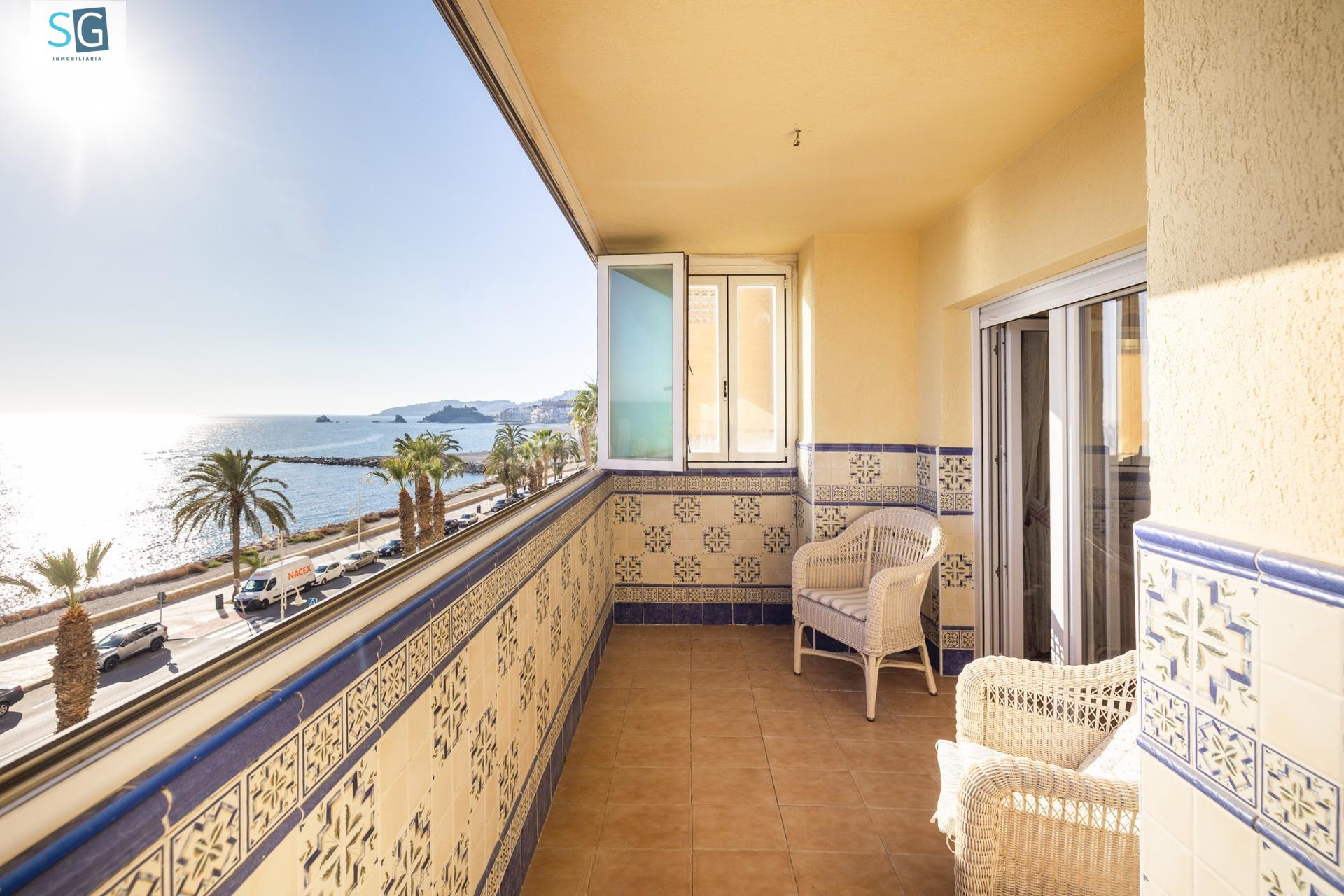 !!Espectacular vivienda en primera linea de playa!!