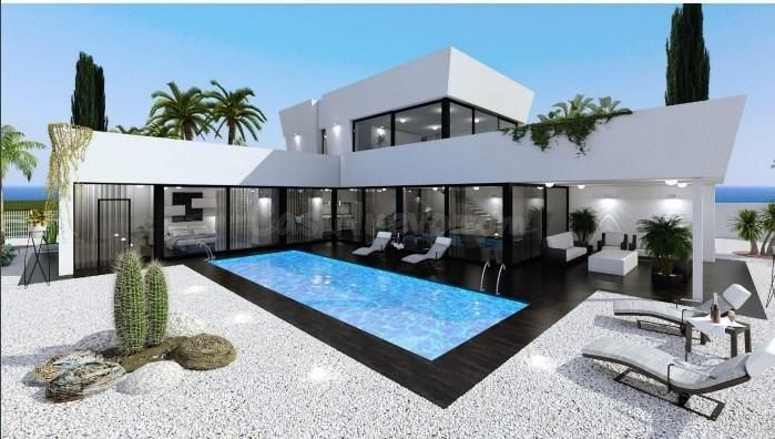 Villa 3 dormitorios 3 baños, piscina privada en la Cabuzana, Vera Playa