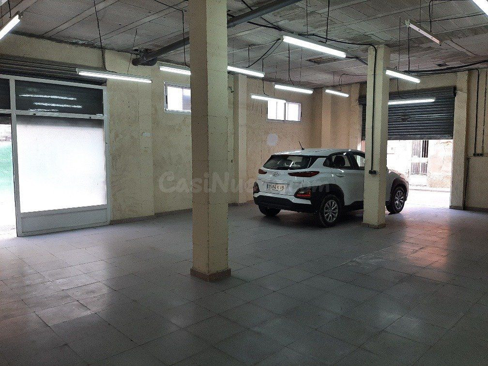 LOCAL COMERCIAL EN EL RANERO