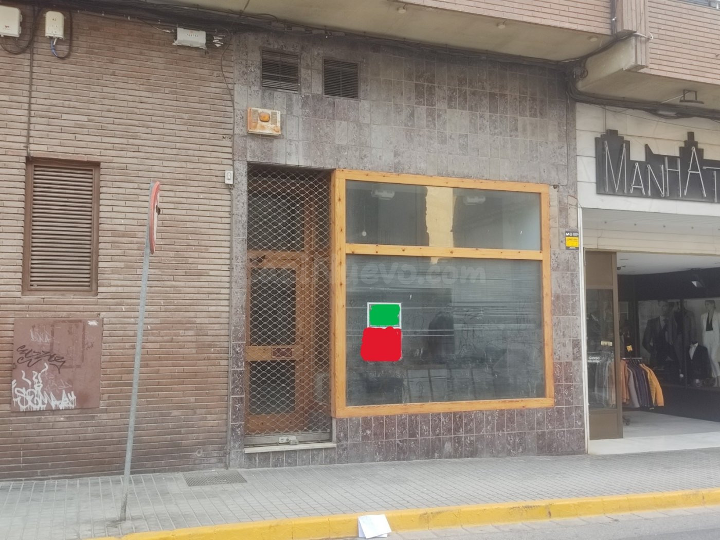 LOCAL COMERCIAL CENTRICO A DOS CALLES