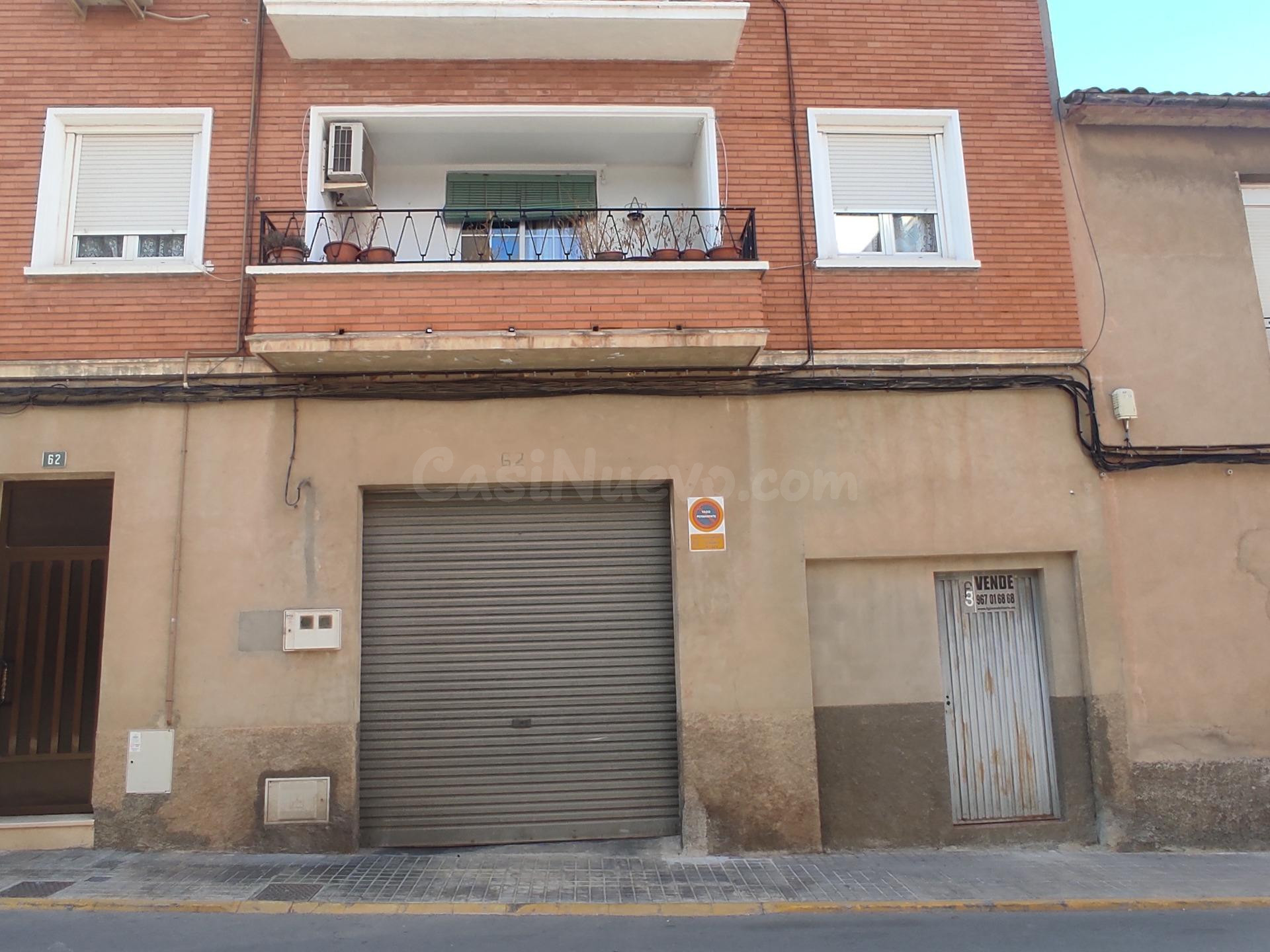 LOCAL DIÁFANO CON AMPLIO PATIO