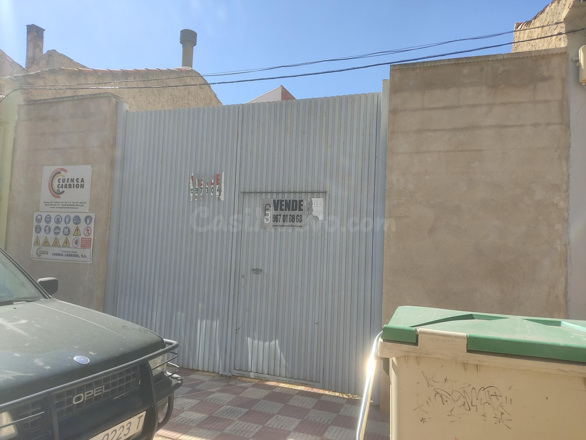 SOLAR IDEAL PARA construcción DE VIVIENDA UNIFAMILIAR