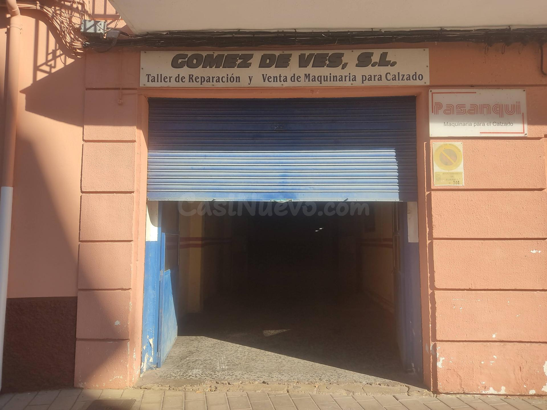 LOCAL COMERCIAL DE 140 M2 TOTALMENTE DIAFANO