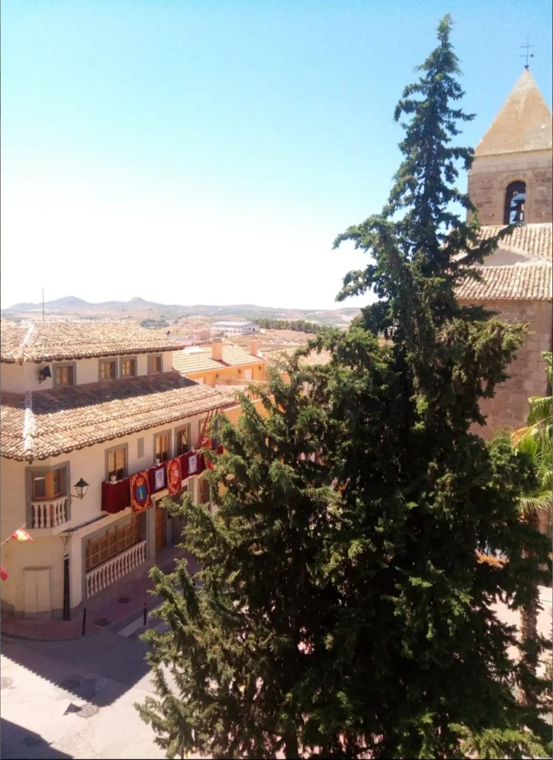 VIVIENDA DE 3 DORMITORIOS CON EXCELENTES VISTAS Y MUY CENTRICA