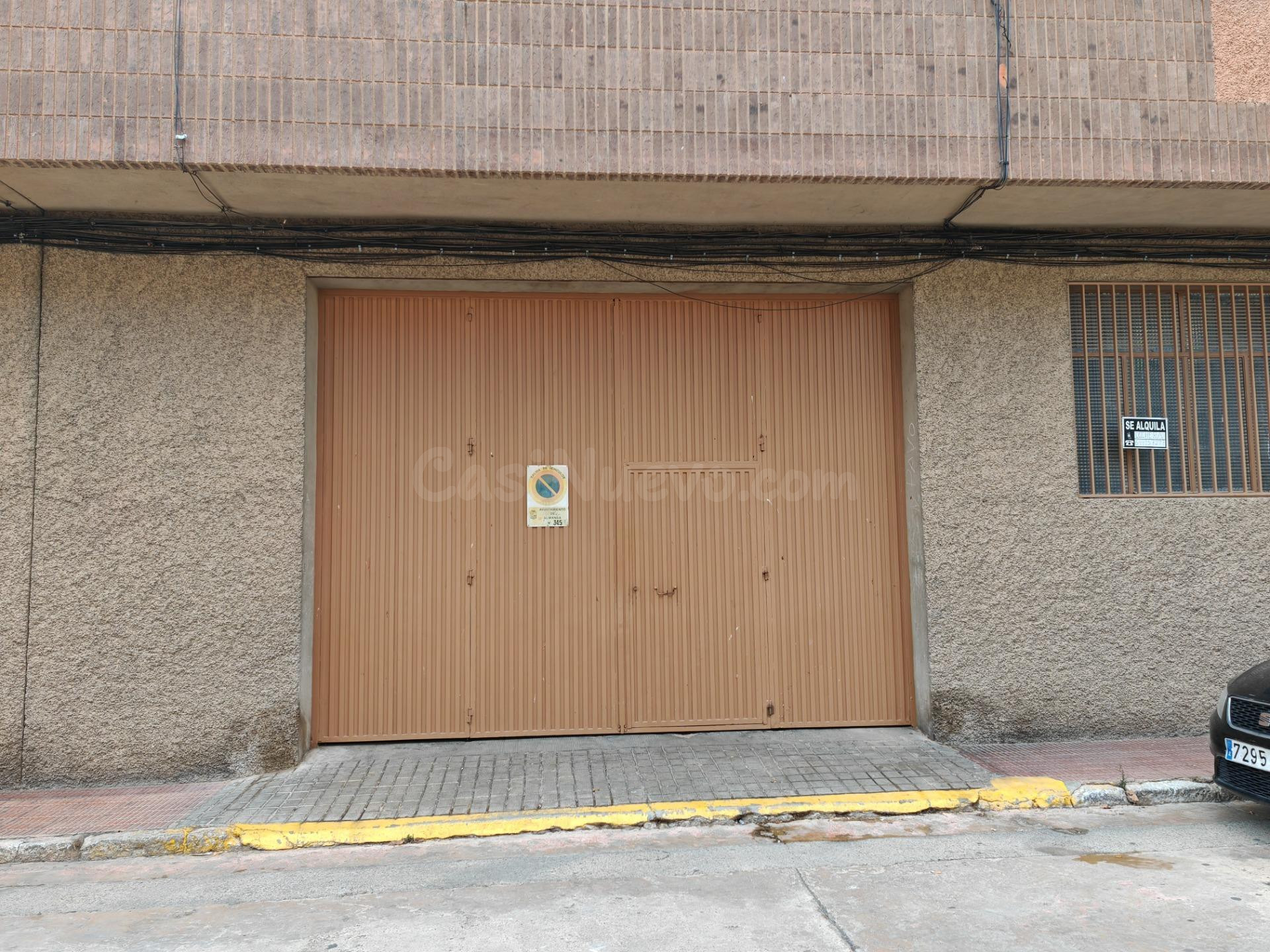 PLAZA DE APARCAMIENTO CON EXCELENTE ACCESO EN SAN ROQUE