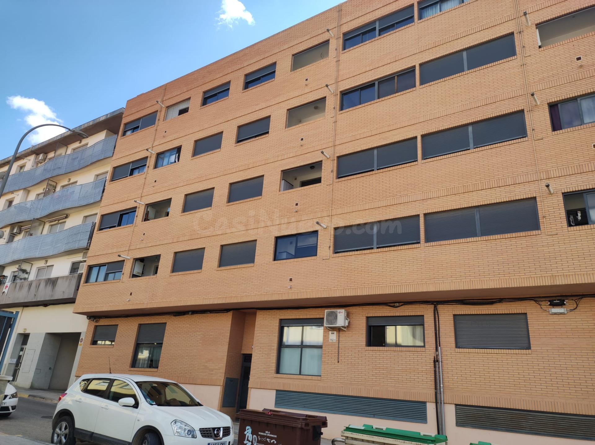 APARTAMENTO DE RECIENTE construcción -  TOTALMENTE AMUEBLADO Y CON ELECTRODOMÉSTICOS