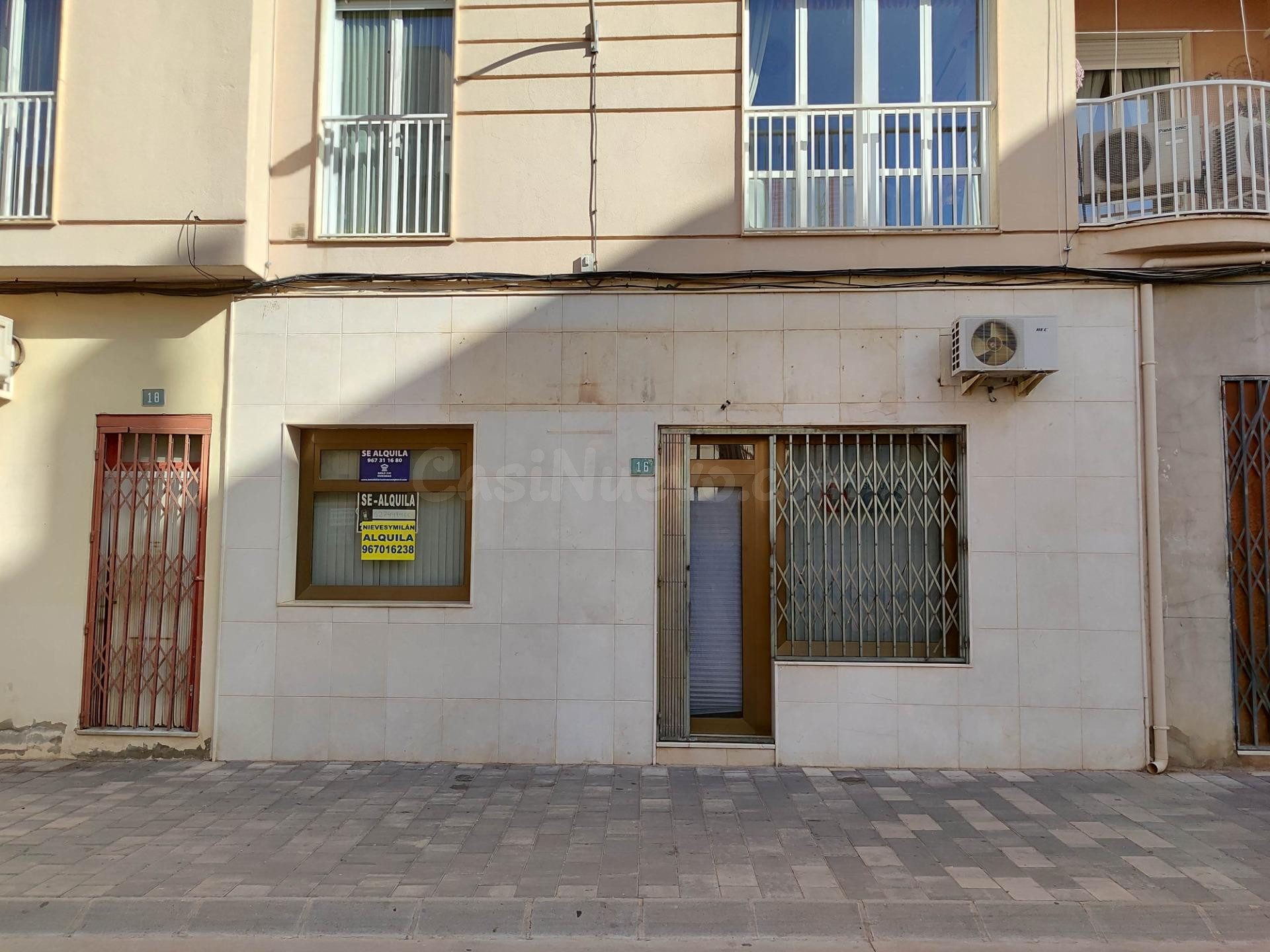 LOCAL ACONDICIONADO Y CENTRICO