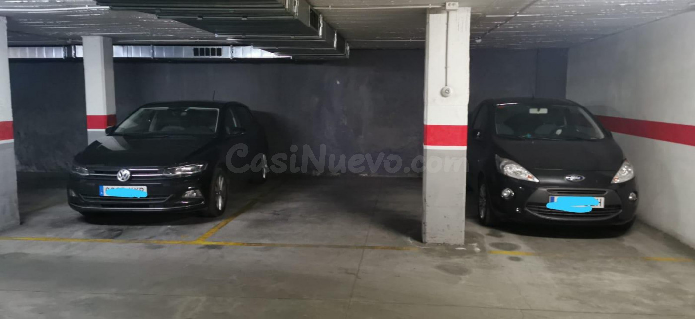 SE ALQUILA PLAZA DE PARKING