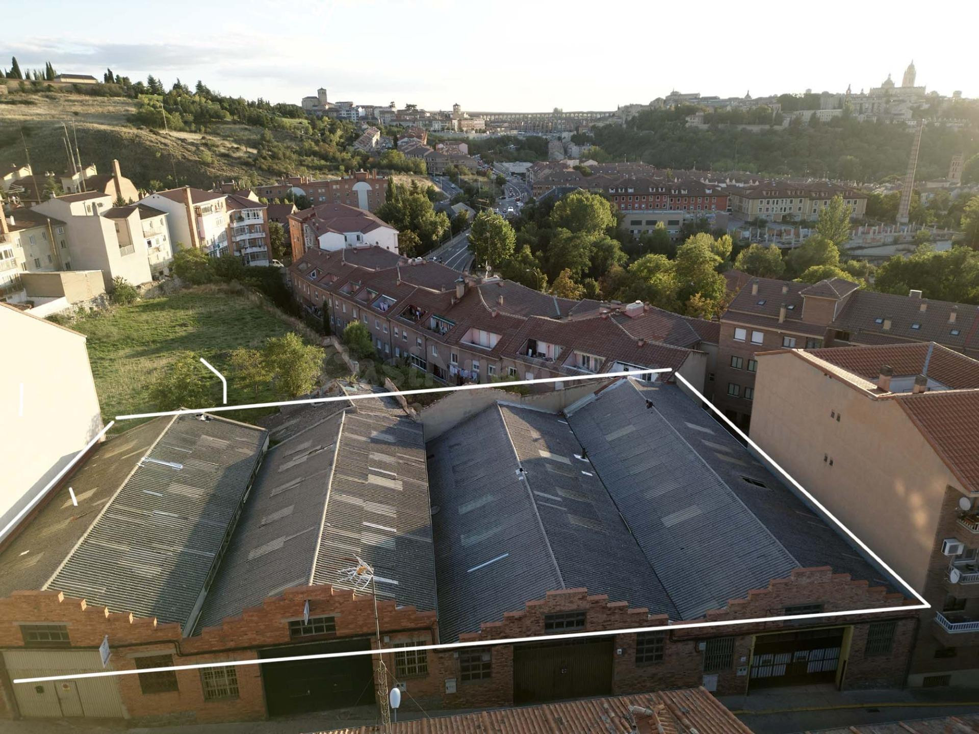 EXCEPCIONAL OPORTUNIDAD PARA PROMOTORAS, SOLAR A LA VENTA EN VIA ROMA, SEGOVIA