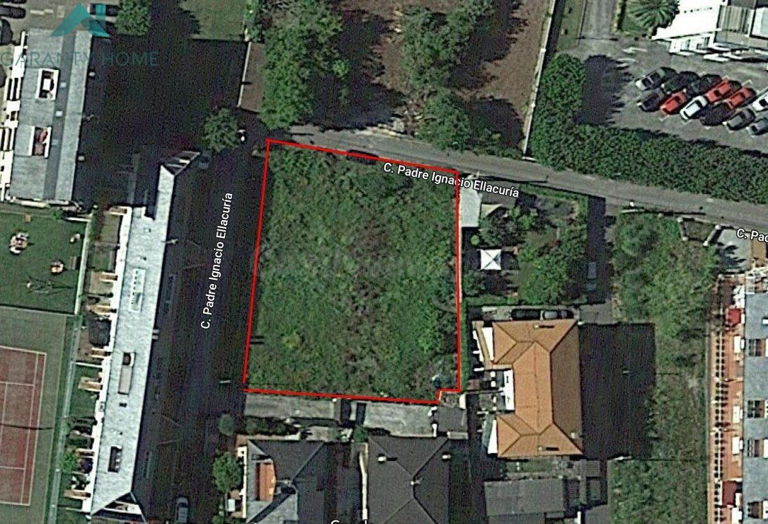 Se vende terreno urbano en Laredo