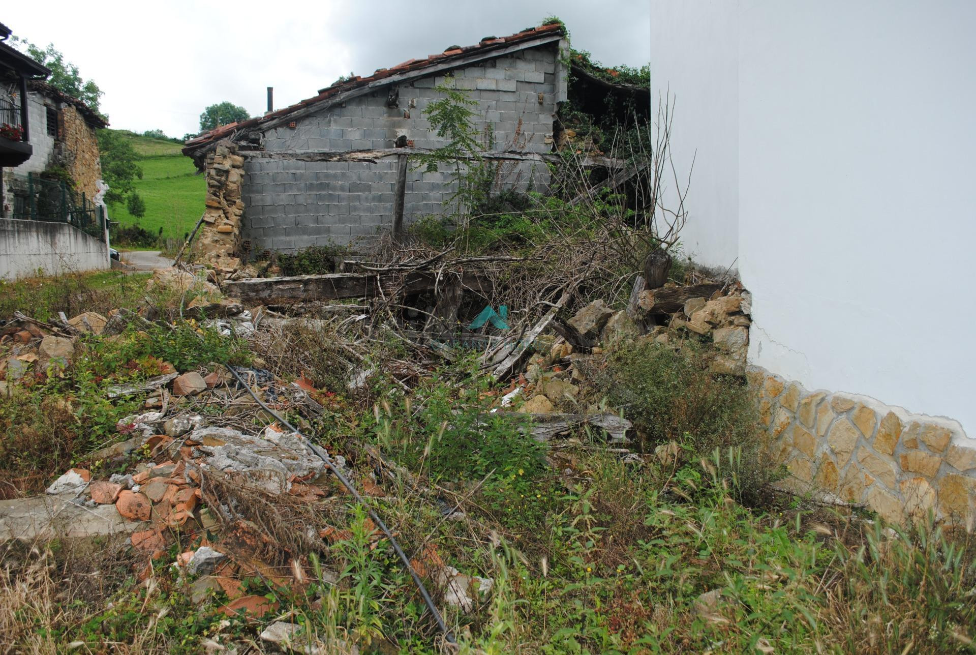 Se vende terreno con proyecto para construir una casa