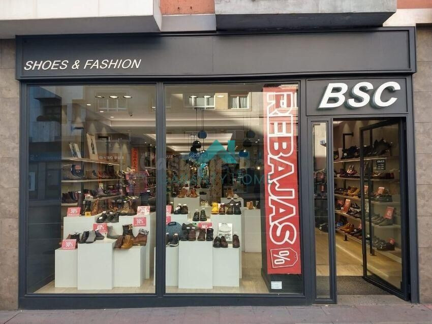 Se vende local comercial en Vitoria