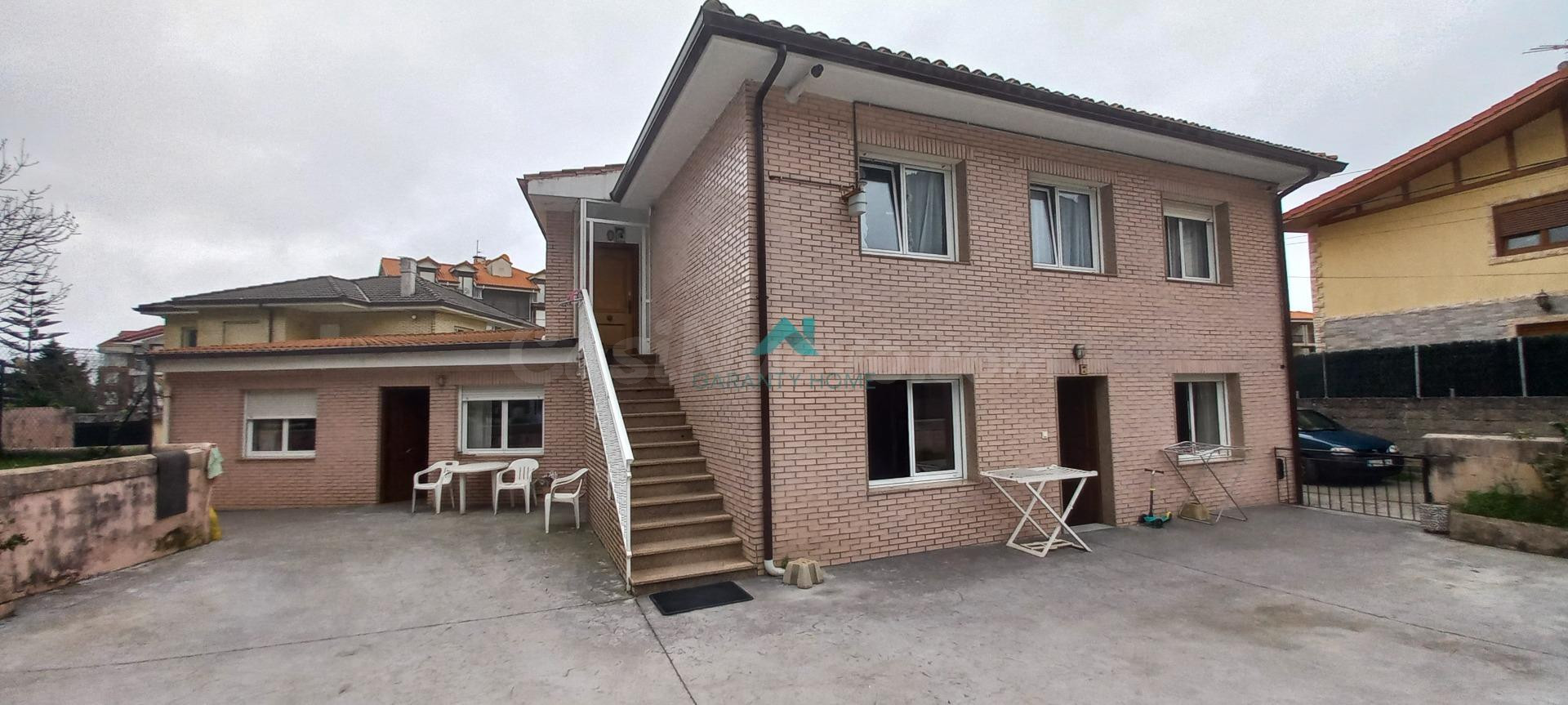 Se vende casa en Helgueras