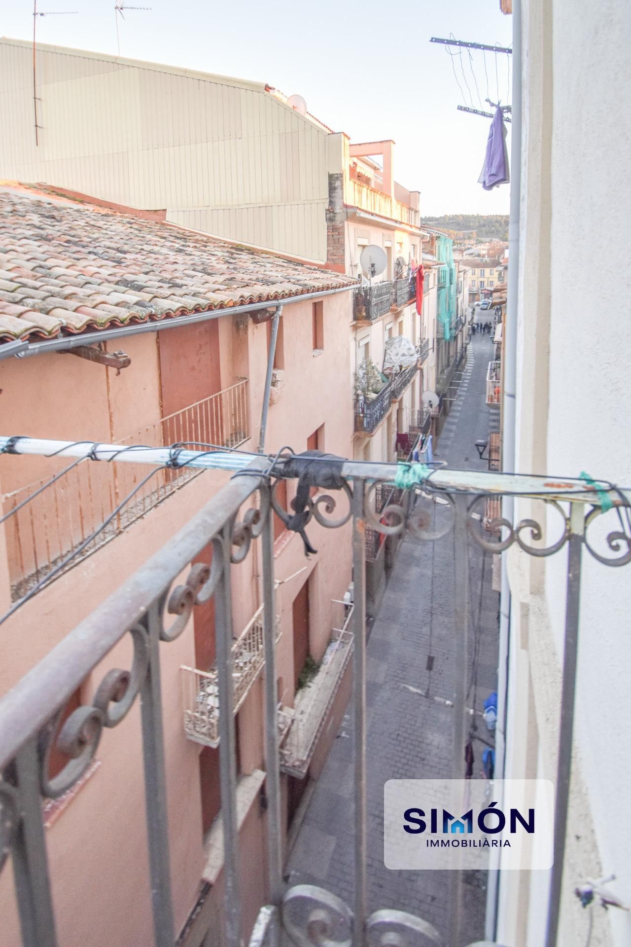 ¡Edificio de 629 m2 para inversores, alquilado en el centro  - foto 5
