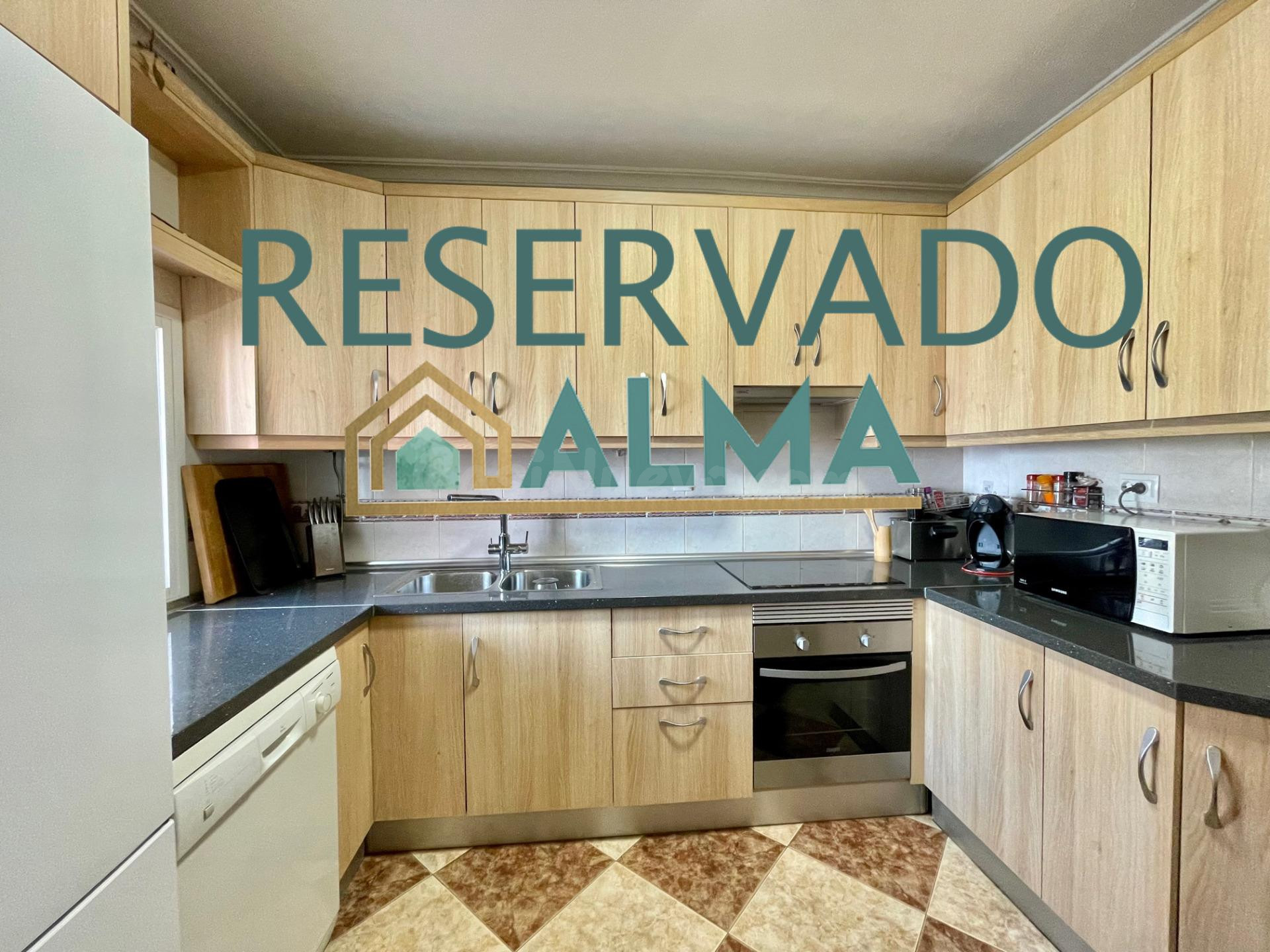 Gran casa en el cobre con patio y terraza