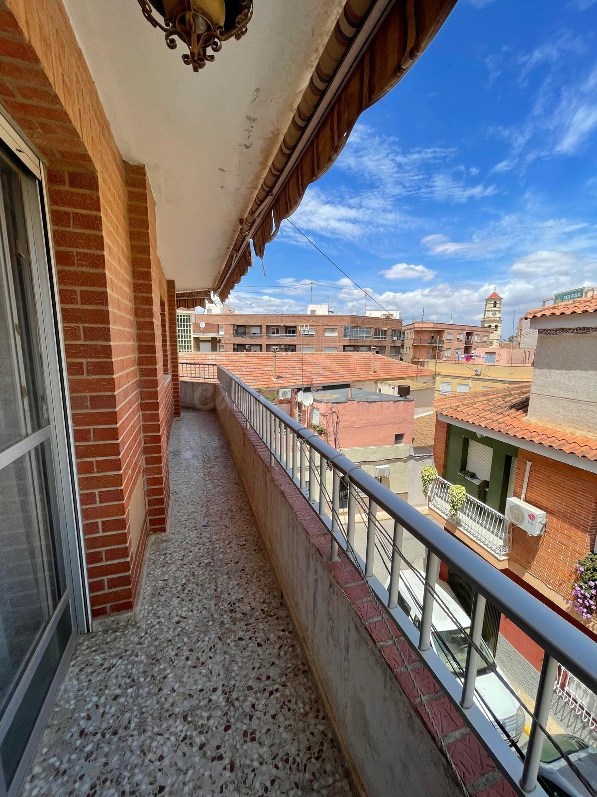 🏡 ¡GRAN OPORTUNIDAD EN PLENO CENTRO DE FUENTE ÁLAMO!🏡