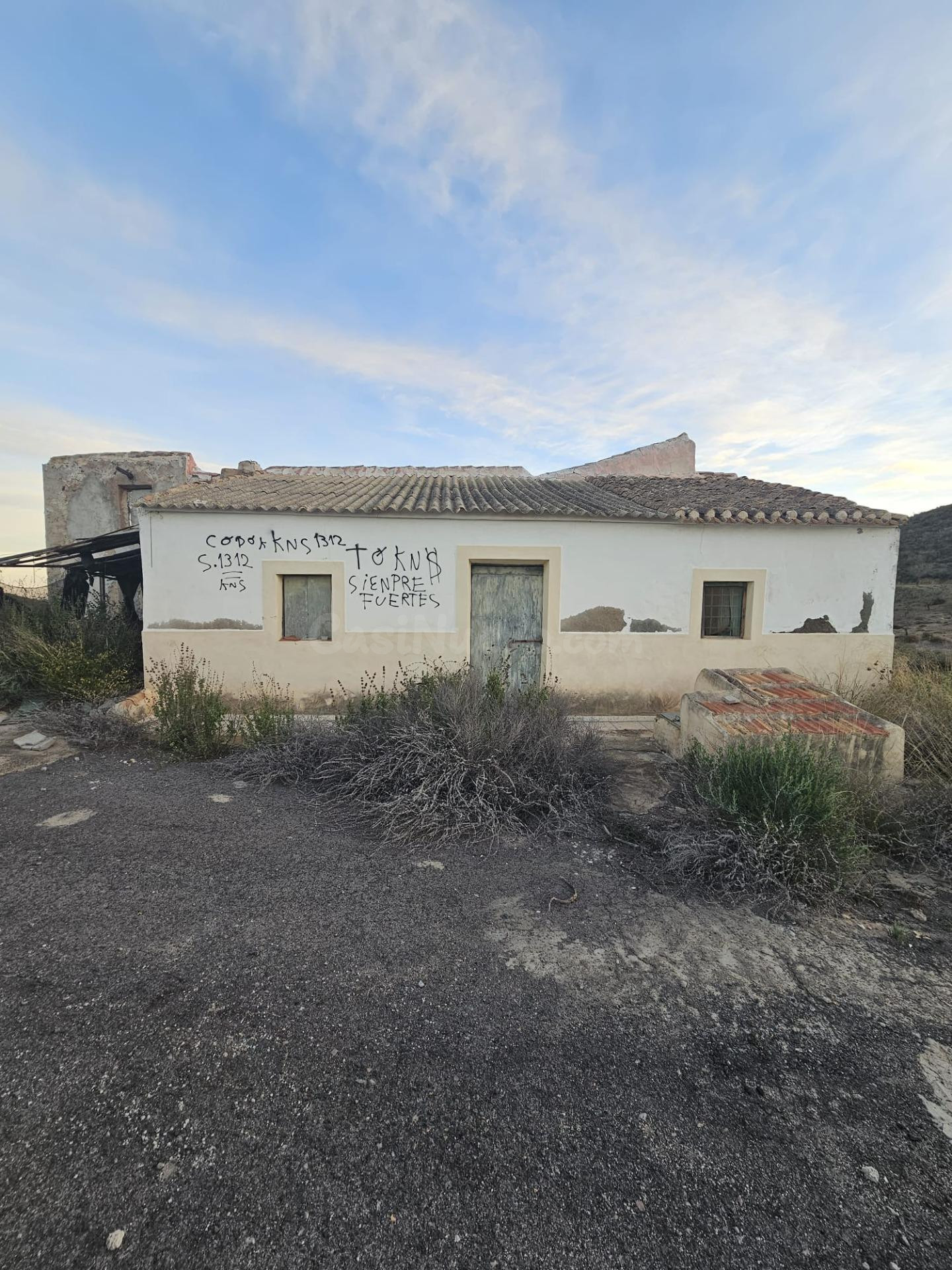 SE VENDE CASA EN LA SIERRA DEL ALBARROBO