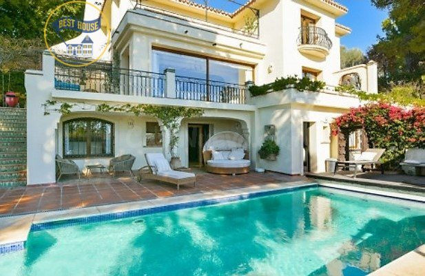 VILLA DE LUJO EN MARBELLA, RIO REAL