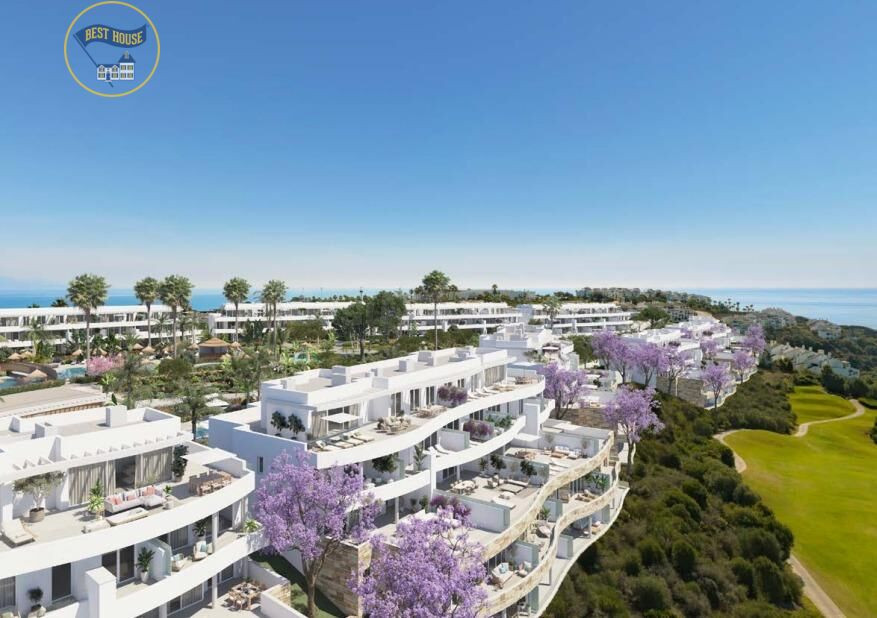 Moderno piso de obra nueva en resort de lujo en primera línea de golf, Sotogrande