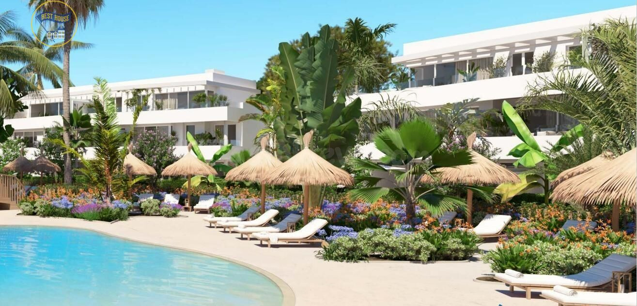 Obra nueva en resort de lujo en primera línea de golf en San Roque