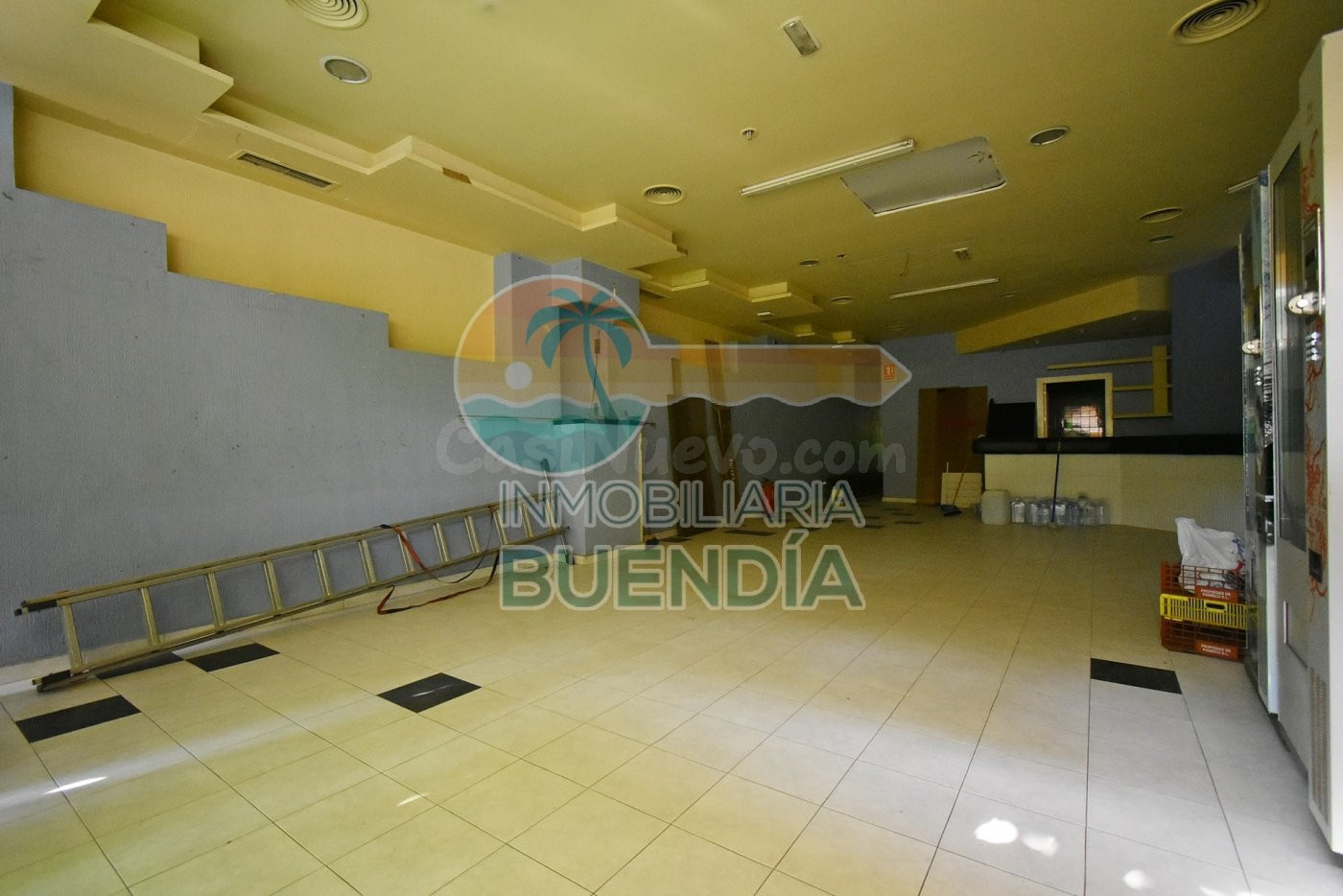 LOCAL COMERCIAL EN VENTA