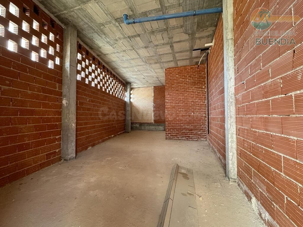 LOCAL COMERCIAL EN ISLA PLANA