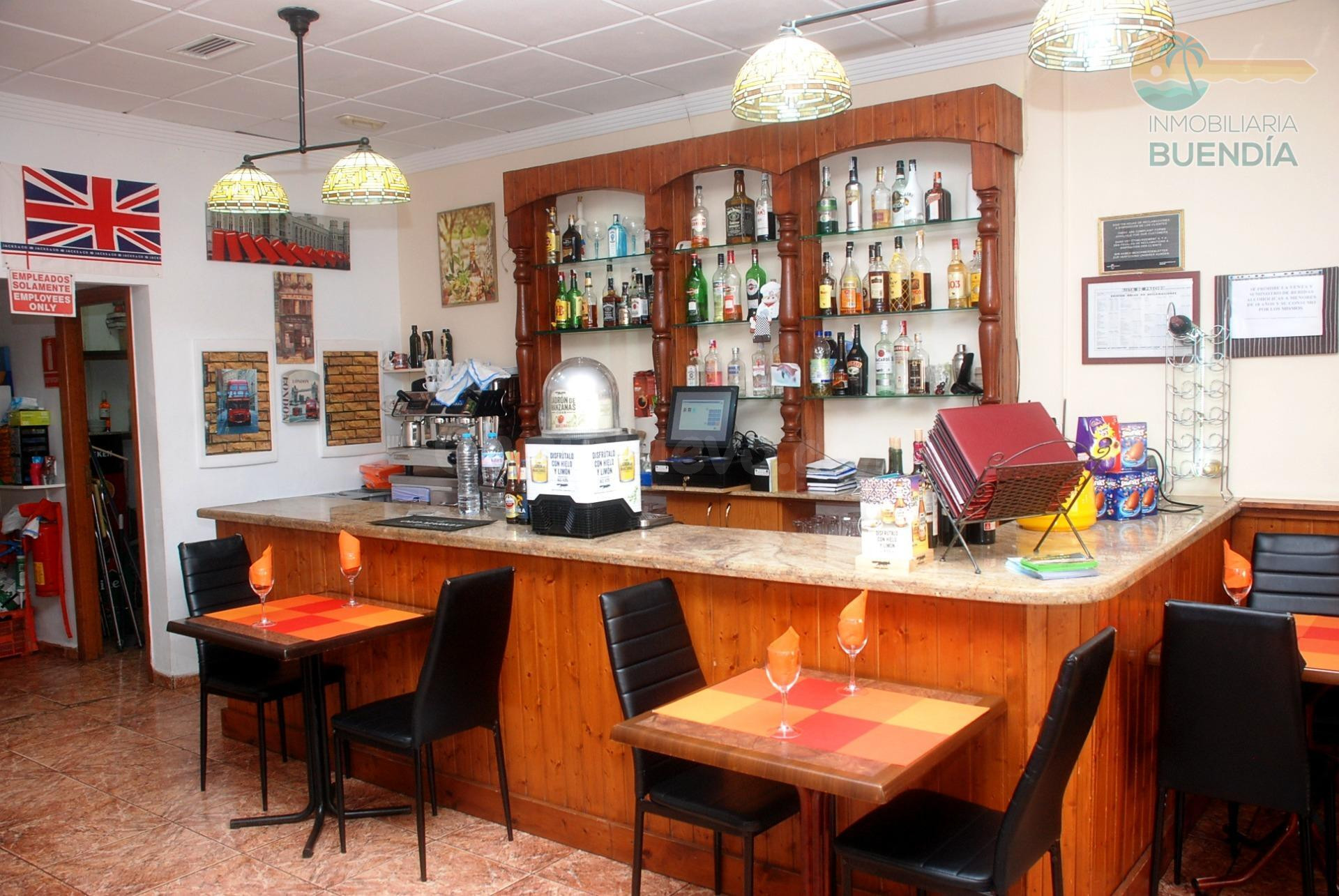 RESTAURANTE EN PLENO FUNCIONAMIENTO EN PUERTO DE MAZARRON