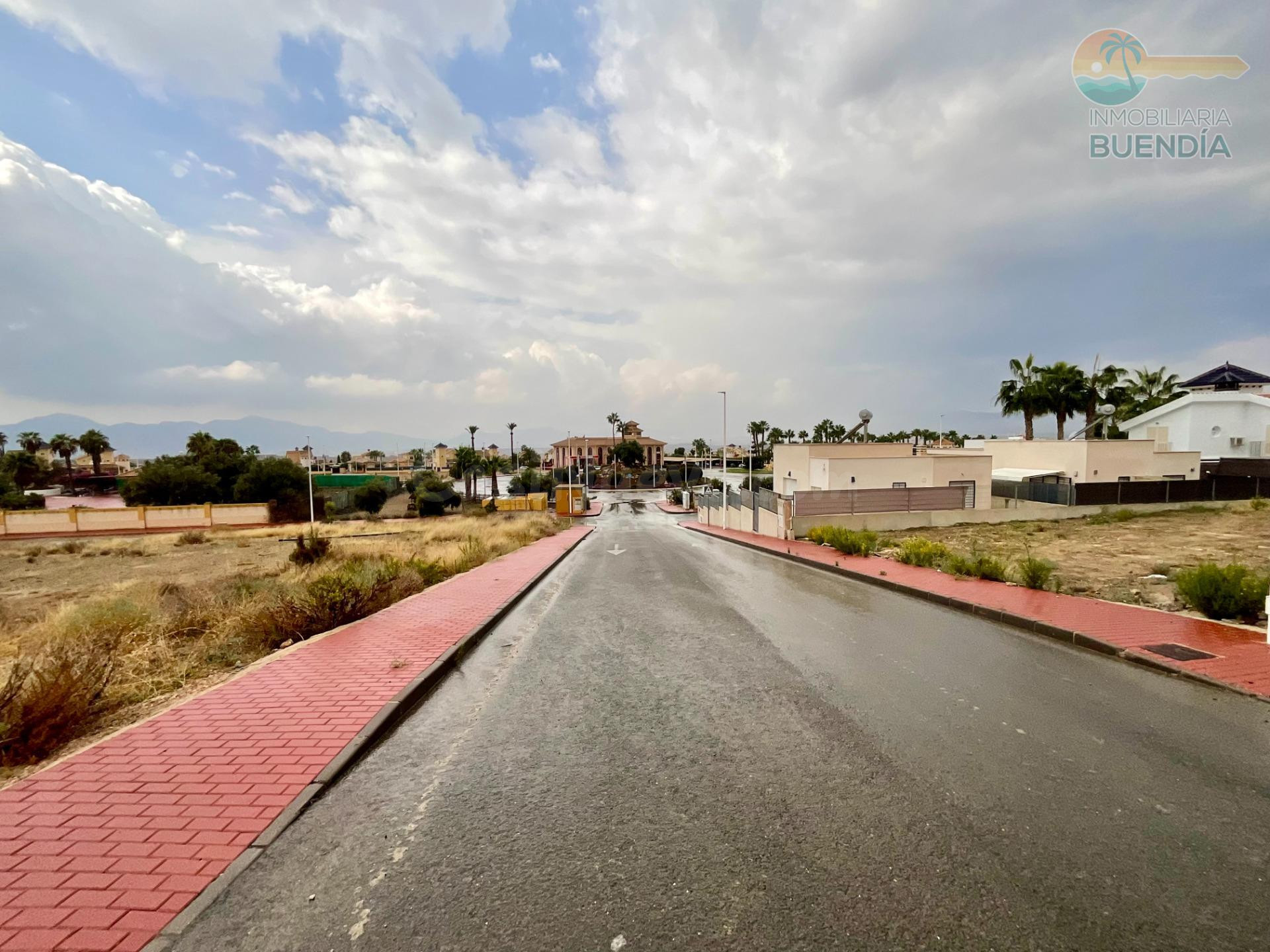 PARCELA EXCLUSIVA URBANIZABLE EN COUNTRY CLUB
