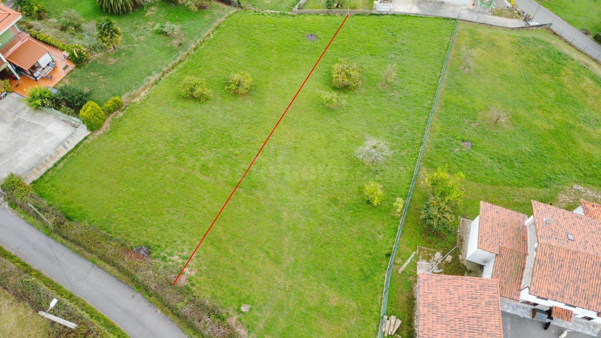 Venta de 2 Terrenos Segregados en El Suco (Corvera de Asturias)