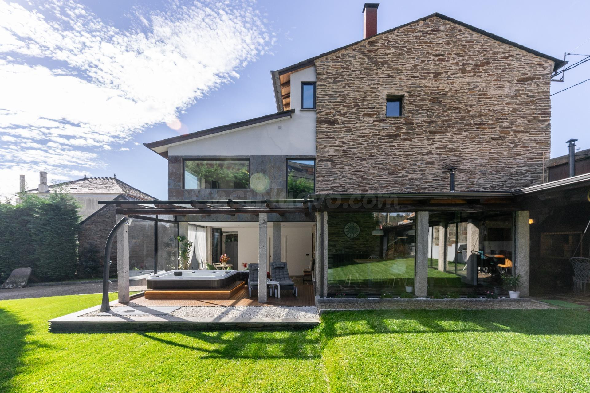 CASA CON ENCANTO EN LUGO