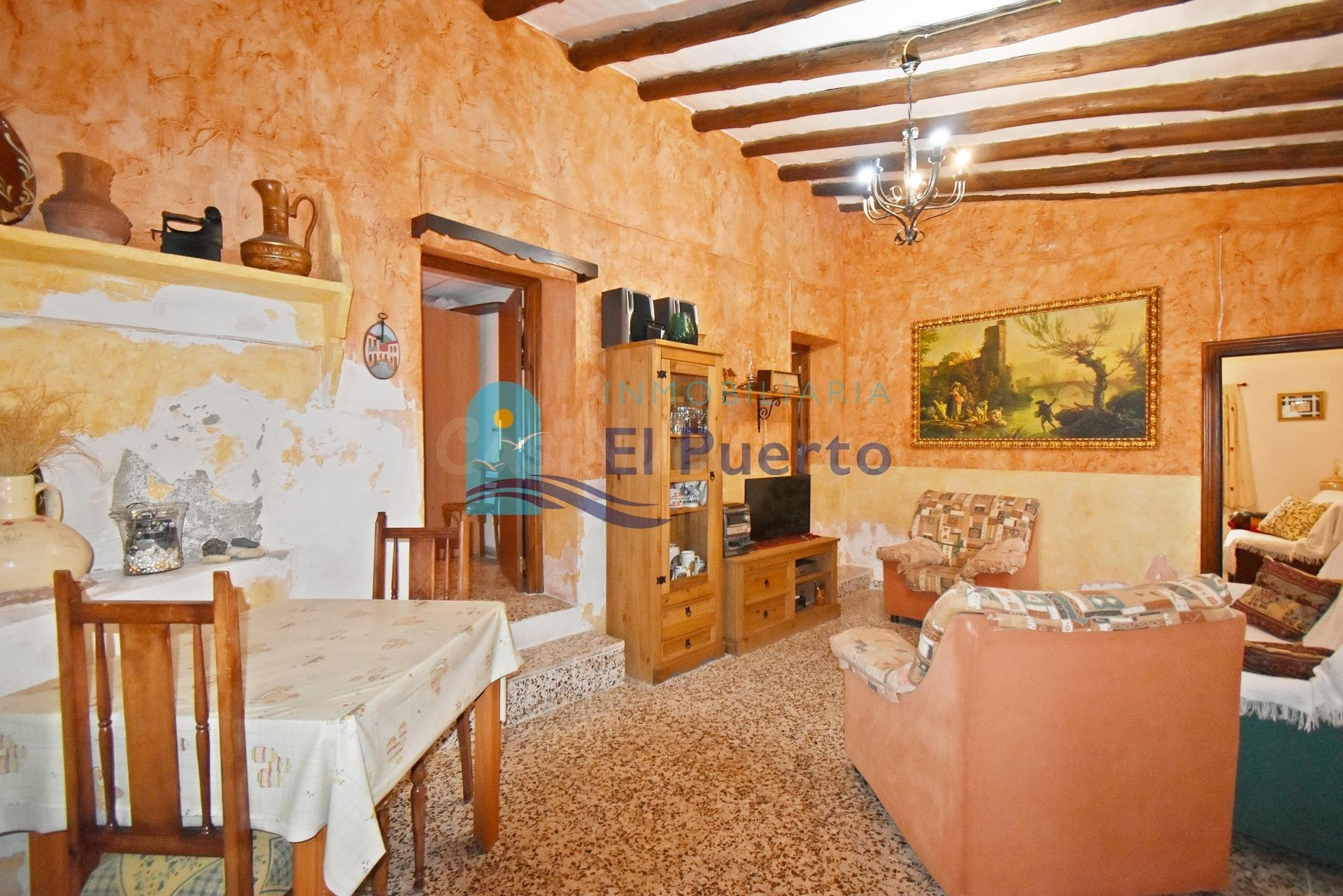 2 CASAS DE CAMPO PARA REFORMAR CON TERRENO DE 600 METROS - REF 1244