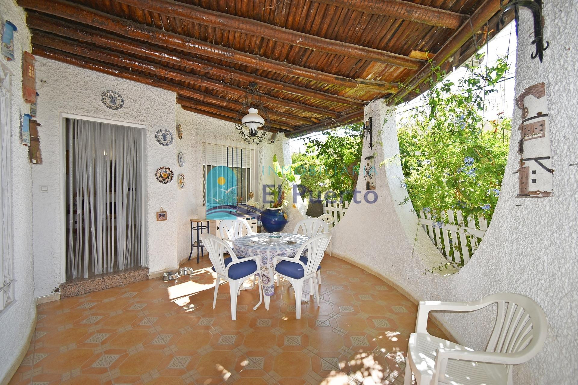 CHALET INDEPENDIENTE EN UNA SOLA PLANTA CERCA DEL MAR – REF 755