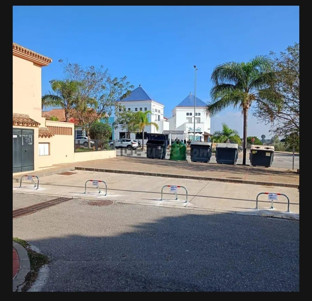 VENTA DE PARKING EN URBANIZACIÓN AL ANDALUS