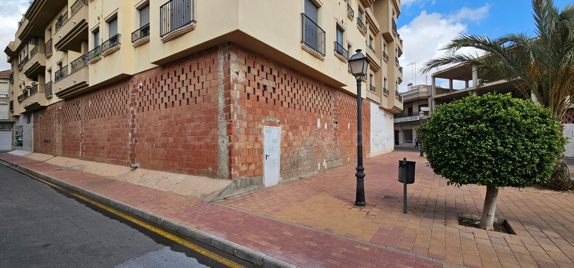 BAJO COMERCIAL EN UBICACIÓN PRIVILEGIADA EN EL CENTRO DE SAN PEDRO DEL PINATAR