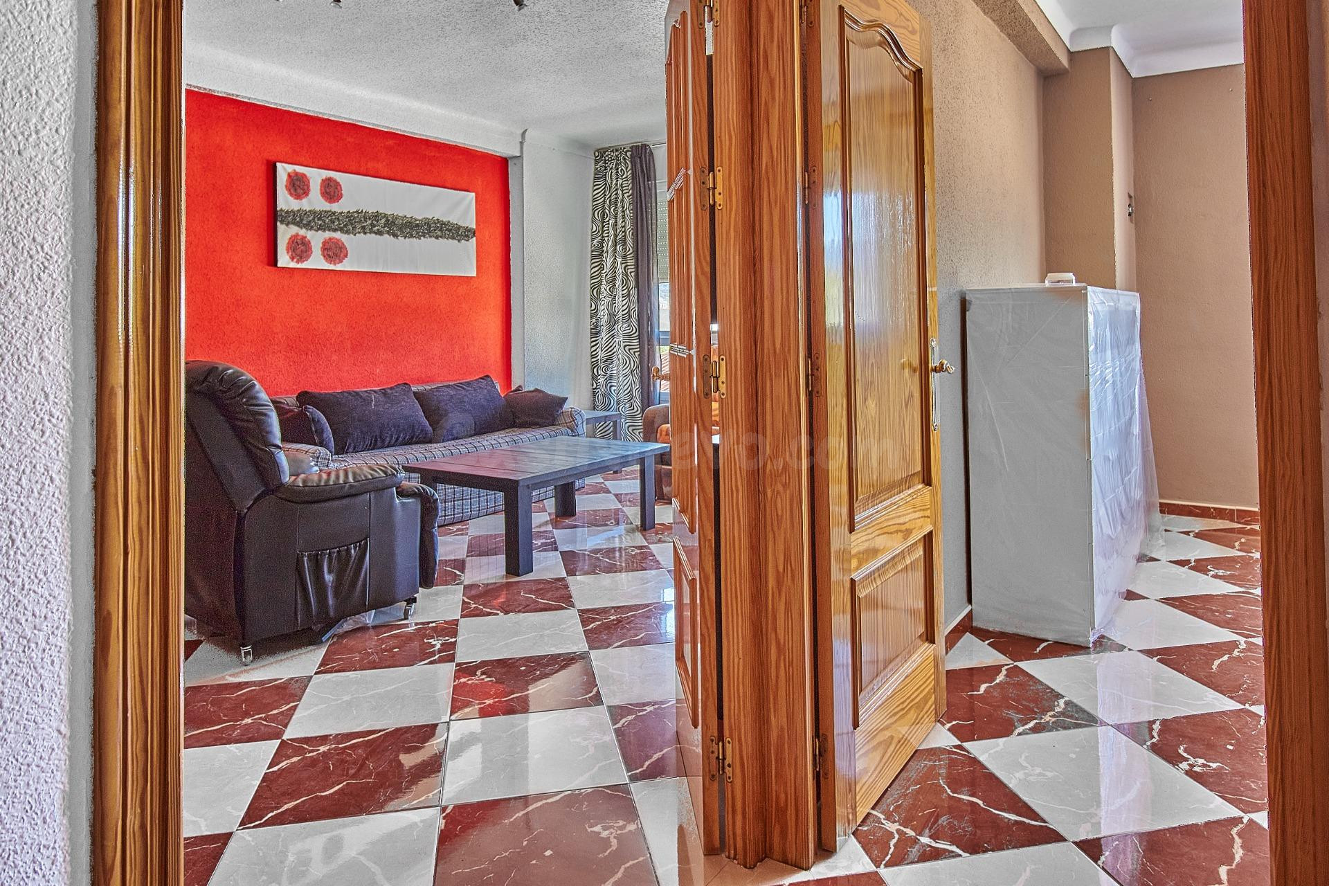 Espectacular vivienda reformada con mobiliario a estrenar: ¡ - foto 4