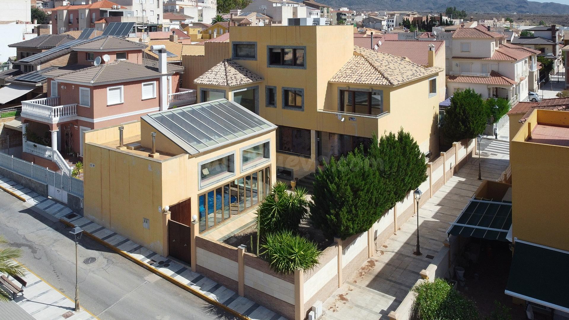 Chalet de lujo terminado en muy altas calidades