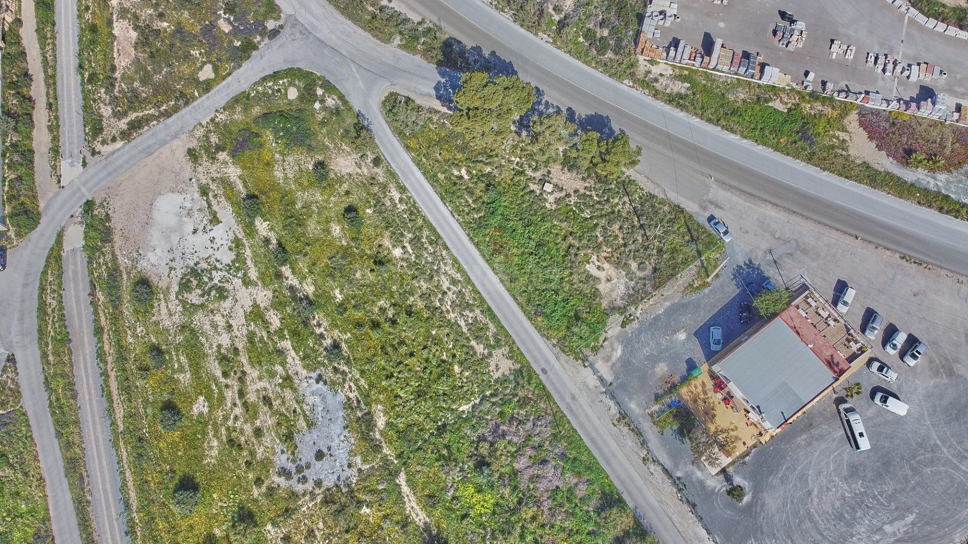 TERRENO EN VENTA