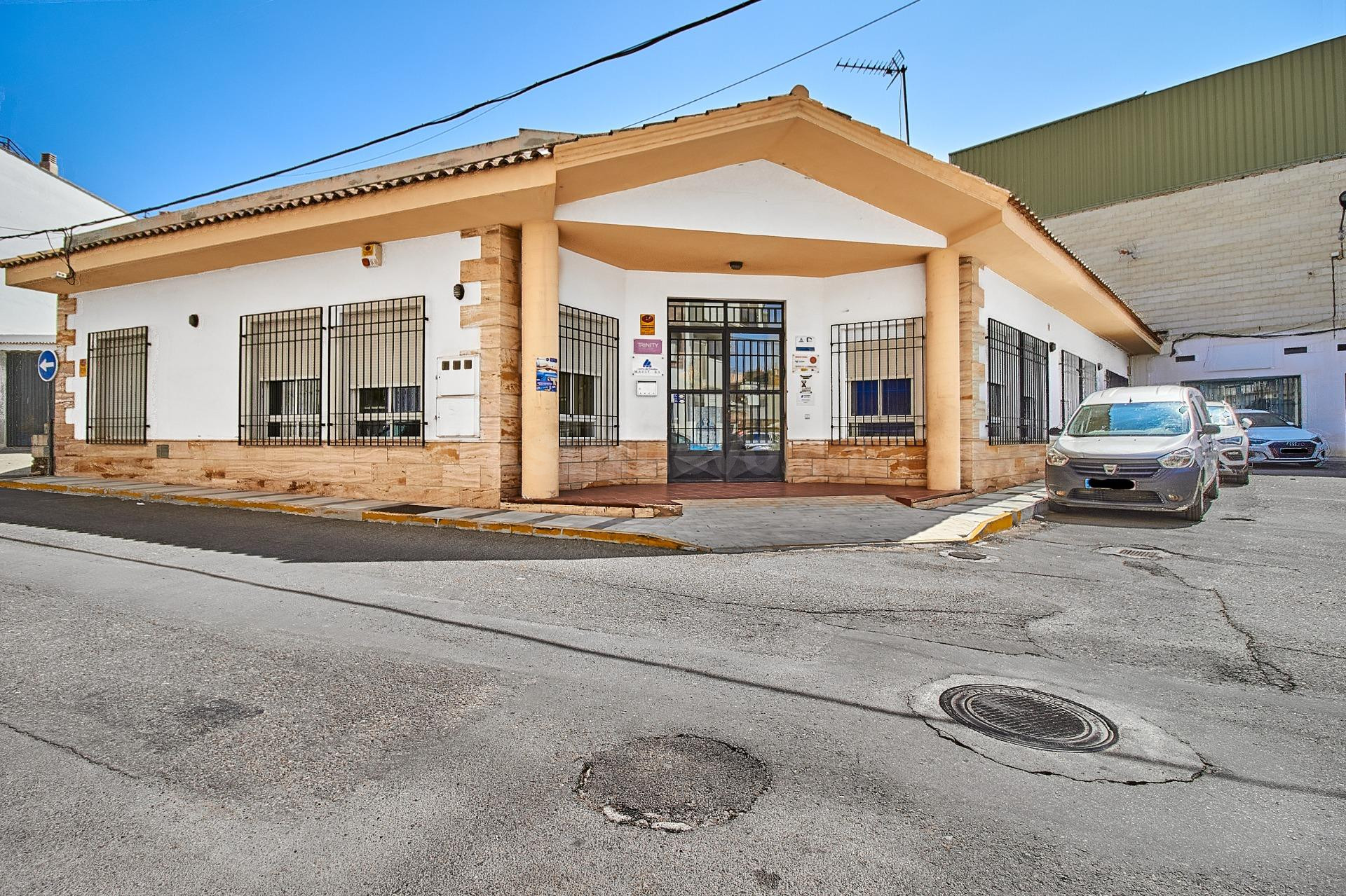Local en Olula del Río, Almería