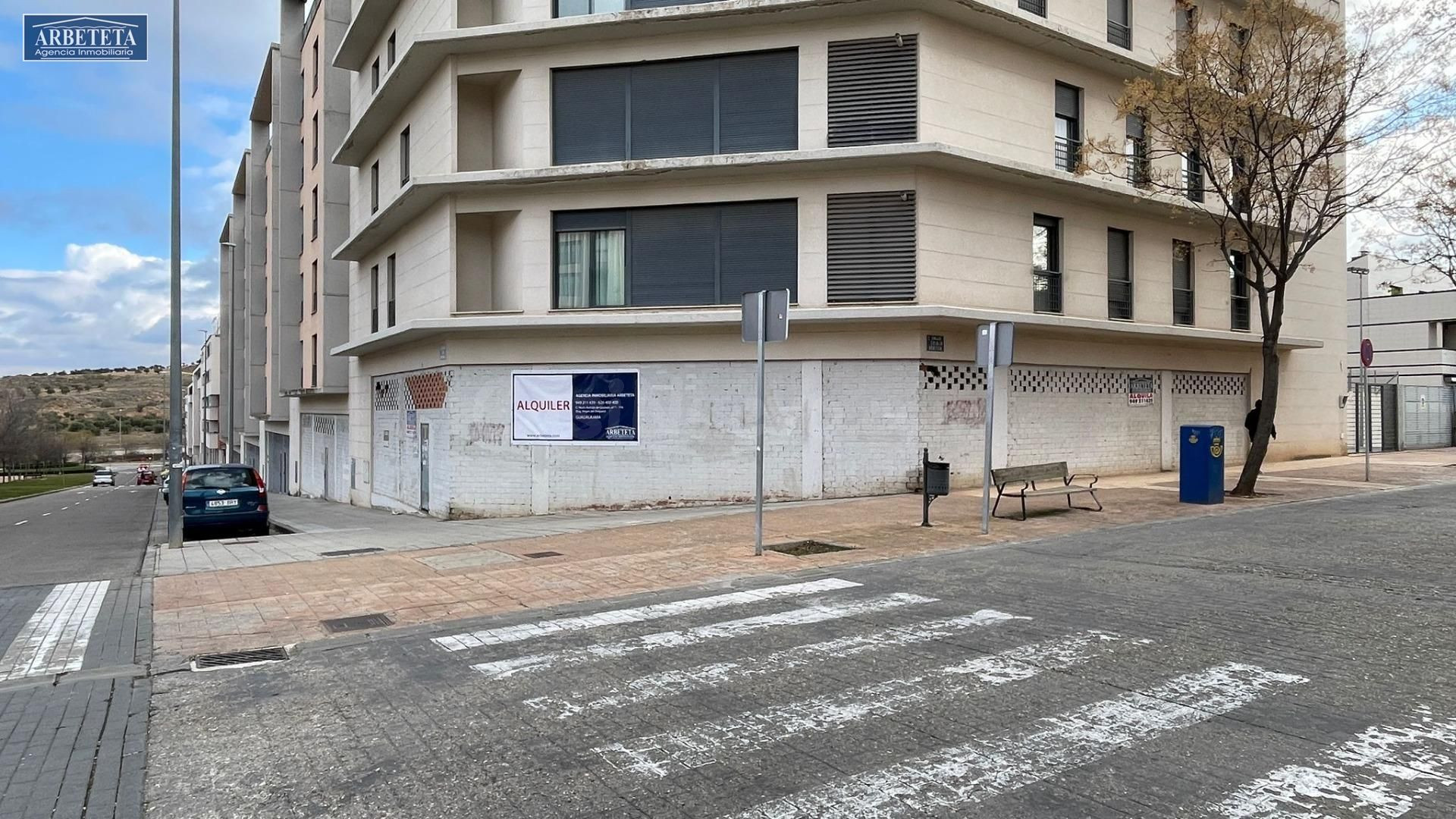 Gran local en LOS VALLES de 632 m2 y condiciones excepcionales de arrendamiento.