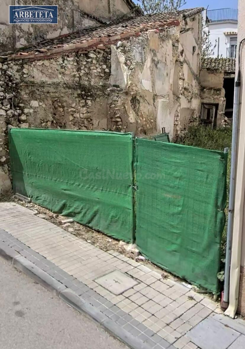 INMOBILIARIA ARBETETA VENDE TERRENO URBANO URBANIZABLE EN SANTORCAZ, GUADALAJARA