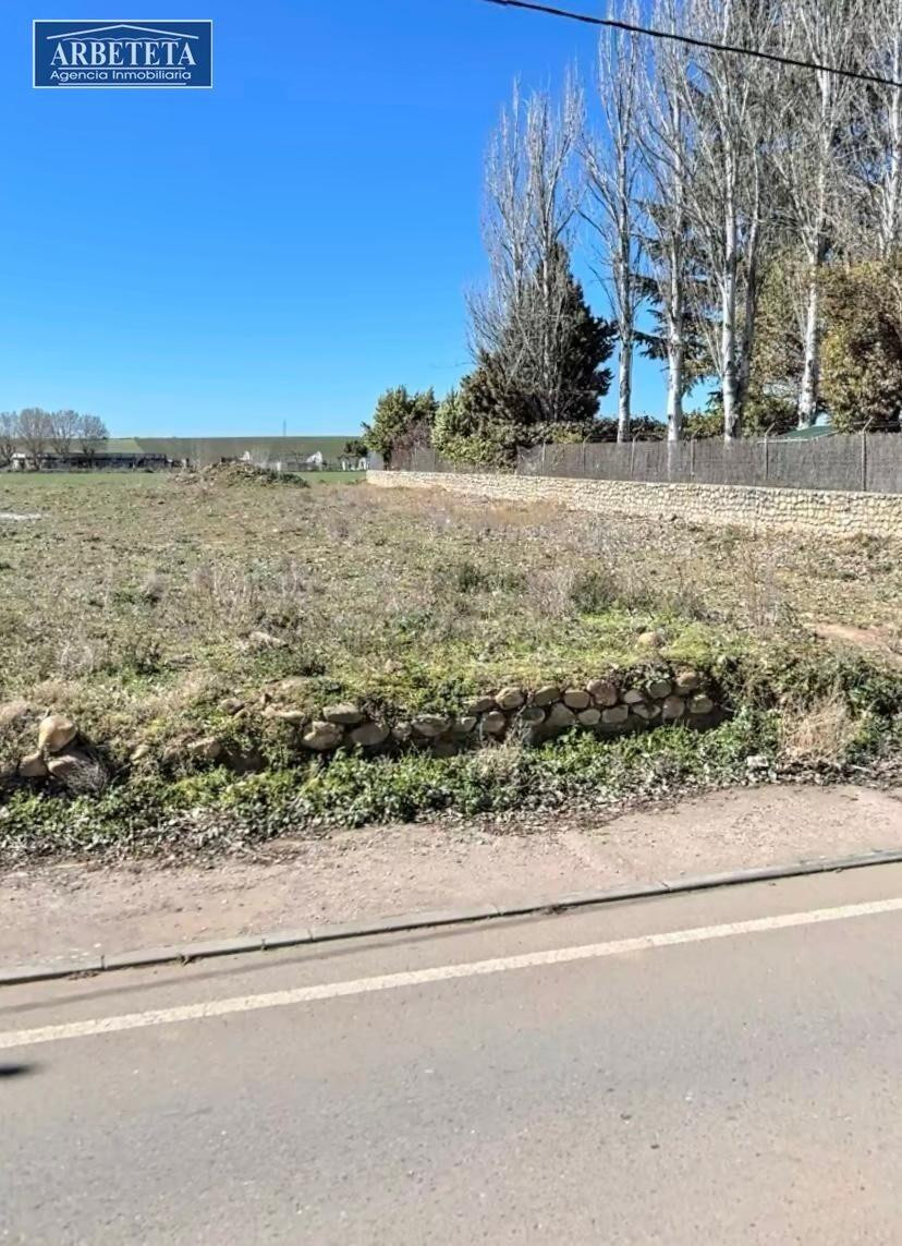 INMOBILIARIA ARBETETA VENDE TERRENO URBANO URBENIZABLE EN HUMANES DE MEHERNANDO, GUADALAJARA
