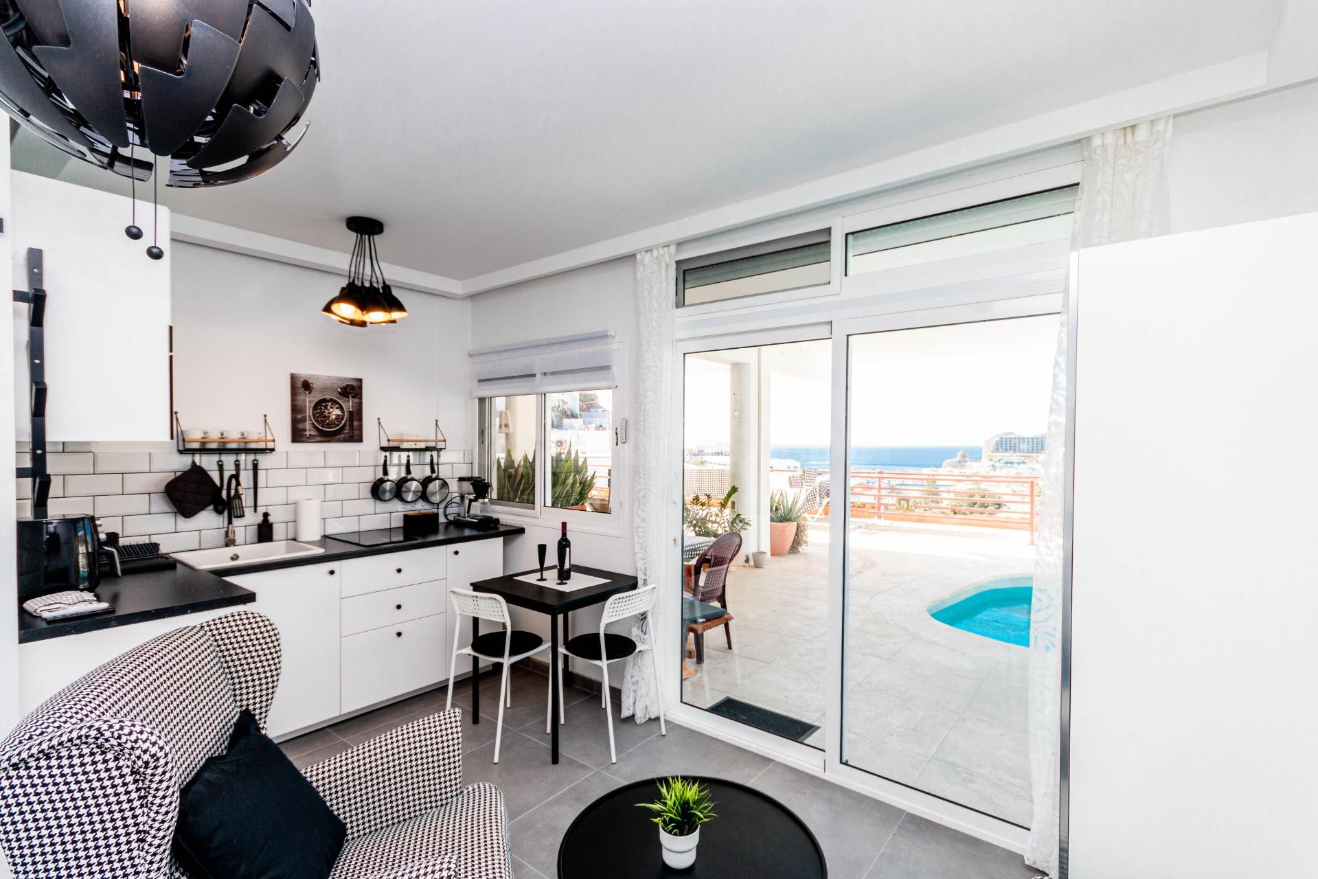 Estudio Renovado con Vistas al Mar en Puerto Rico - foto 5