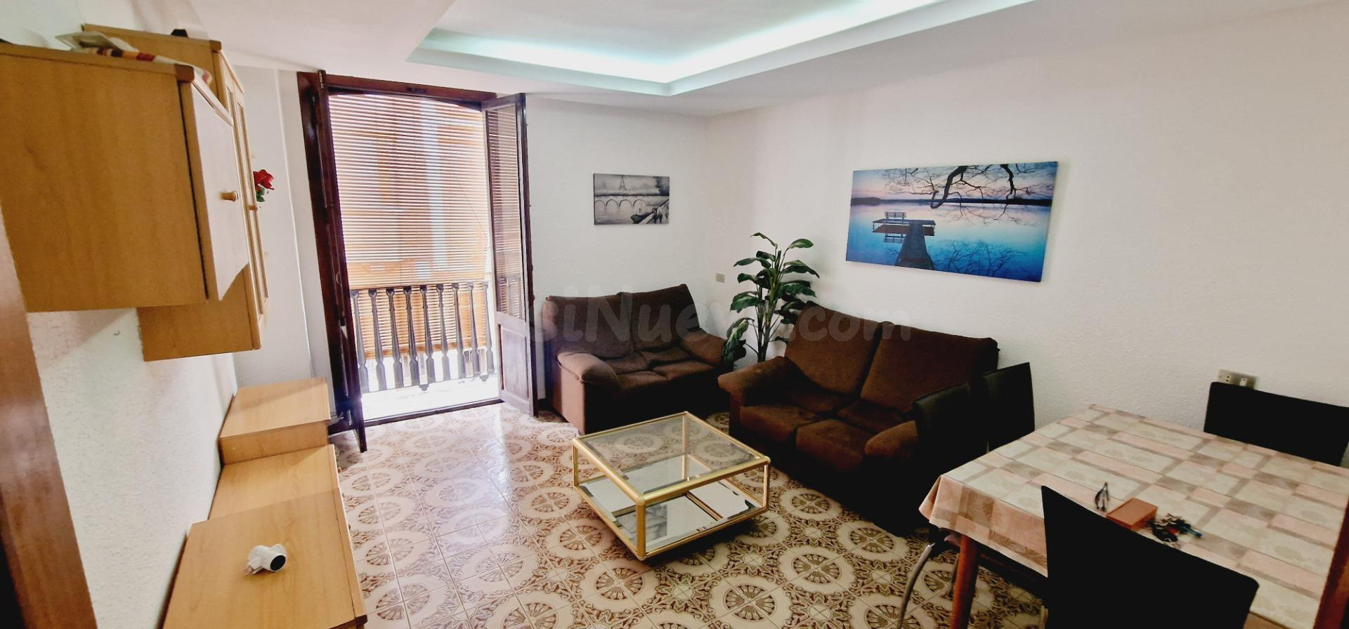 Venta de 2 Viviendas Independientes y Local en Castellón
